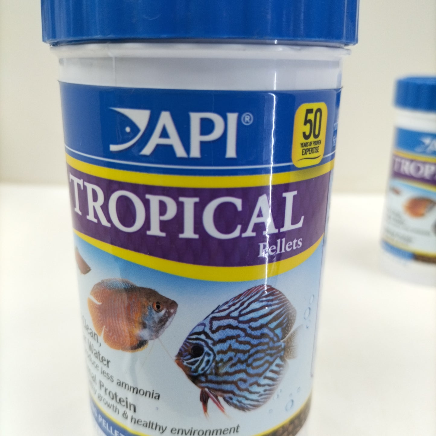 API TROPICAL PELLETS FISH FOOD